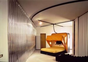 Museum of Modern Art (New York), dans seulement 28 m2 d'espace, une cuisine, des placards, des lits, un espace privé et une salle de bain, détail, 1972.