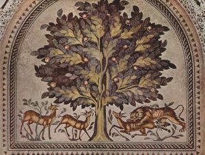 Mosaico en la Sala de la Audiencias. Un mosaico de árboles con 3 criaturas faunas, una de las cuales es atacada por un león.
