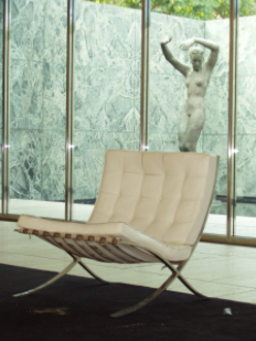Barcelona Chair in the German Pavillion of Universal Exhibition in Barcelona (1929), by Mies and Reich