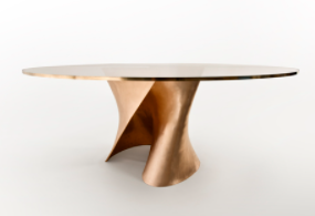 La table S, par Lust pour MDF Italia.