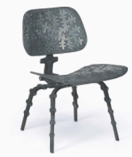 Chaise d'appoint sculpturale "My Eames is True" de Terence Main, 2002 Fonte d'aluminium
