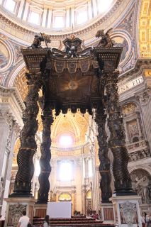 Baldaquino, São Pedro, Cidade do Vaticano, por Gian Lorenzo Bernini, em estilo Barroco Romano