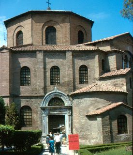Basílica de San Vitale, parte do estilo bizantino do Património Mundial da UNESCO.