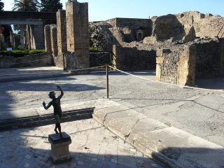 Casa del Fauno Pompeya en primer estilo pompeyano