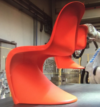 Another view of the chairs in Panton's style.