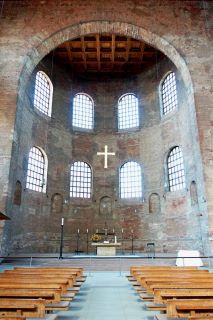 Basilica di Costantino o Aula Palatina paleocristiano cristianesimo