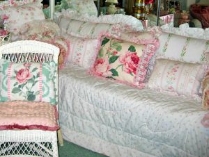 sofá cama de mimbre vintage y silla con vintage Shabby Chic