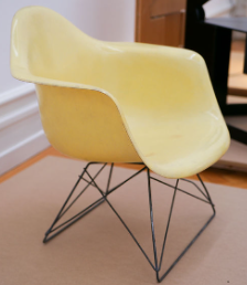 Plastic Chair 1950 by Charles and Ray Eames.