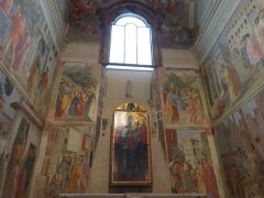 Capilla Brancacci - Iglesia de Santa 
Maria del Carmine en Florencia, Italia.
 A veces se le llama la “Capilla Sixtina
 del Renacimiento temprano” para su ciclo de pintura por Masaccio y Masolino da Panicale.