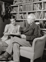 Frank Lloyd Wright y su esposa - 1936.