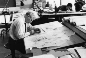 Louis Kahn trabajando en su estudio, en 1961.