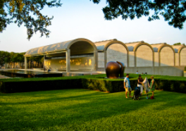 Museo de Arte Kimbell en Fort Worth, Texas (1966-72).