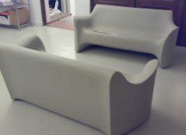 Philippe Starck, sofá de plástico