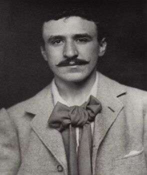 Charles Rennie Mackintosh (1893), James Craig Annan. Courtesy National Portrait Gallery, London.