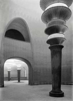 Inside of the Great Theatre, Berlin (1922) by Poelzing. Decorated columns in the entrance hall. 