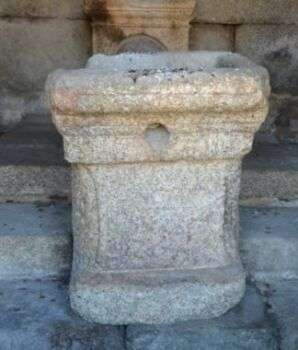 Photo d’une colonne réalisée selon l’Ordre Toscan.