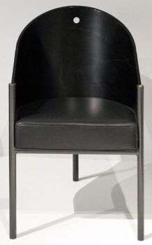 Philippe Starck Cafe Costes Chair, conçu en 1982